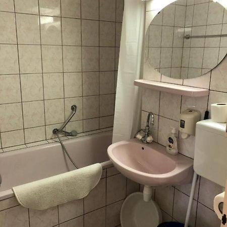 Milan Apartmanok Siófok Esterno foto