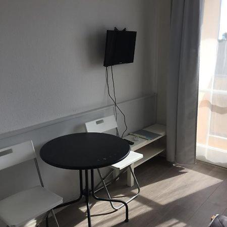Milan Apartmanok Siófok Esterno foto