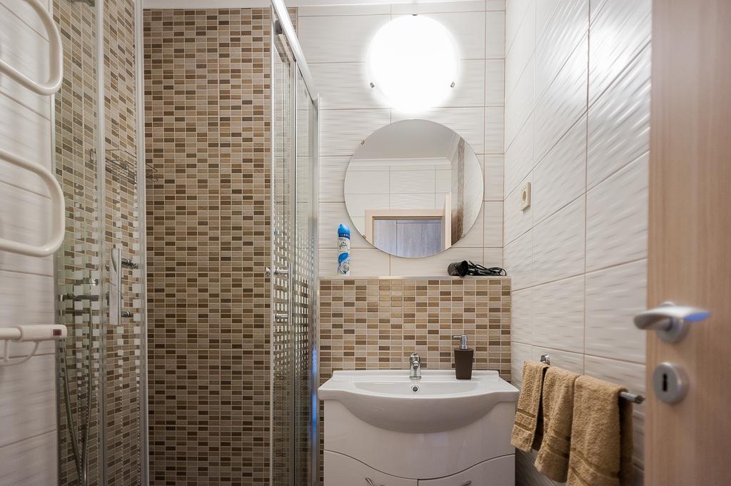 Milan Apartmanok Siófok Esterno foto